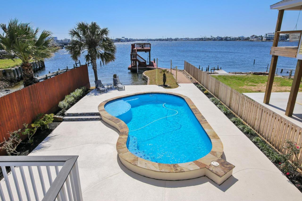 Villa Pool Days And Dock Nights Galveston Exterior foto